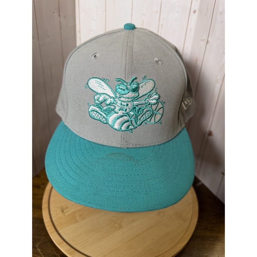 Charlotte Hornets Hat‎ Cap Hardwood Classics New Era SnapBack 59Fifty Gray 7-3/4